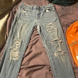 American eagle ripped jeans